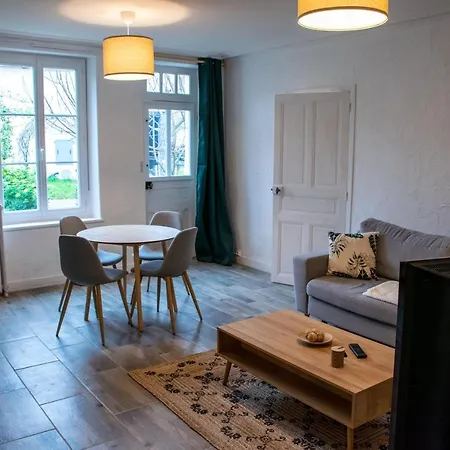 Gite Renove Avec Piscine Au Coeur De Vendome Exterior photo