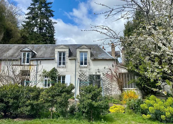 Gite Renove Avec Piscine Au Coeur De Vendome